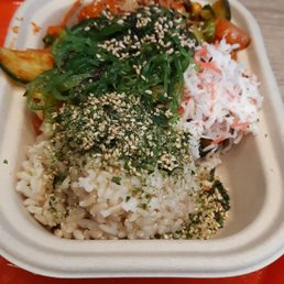 Spicy salmon poke (small) Spicy salmon poke (small)