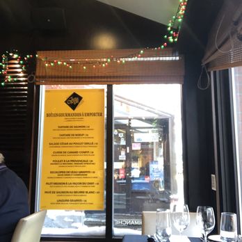 Restaurant Le Graffiti - a menu on a window - Italian Near Me - Quebec City, Quebec Restaurant Le Graffiti - a menu on a window - Italian Near Me - Quebec City, Quebec