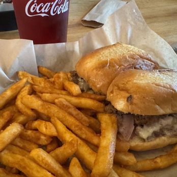 Copper Penny Grill - Lake Hickory - French Dip Sandwich with really good fries - American Near Me - Hickory, North Carolina Copper Penny Grill - Lake Hickory - French Dip Sandwich with really good fries - American Near Me - Hickory, North Carolina