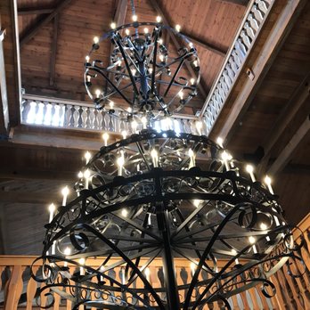 Raphael Vineyard and Winery - Gorgeous chandelier! - Wine Tasting Room Near Me - Peconic, New York