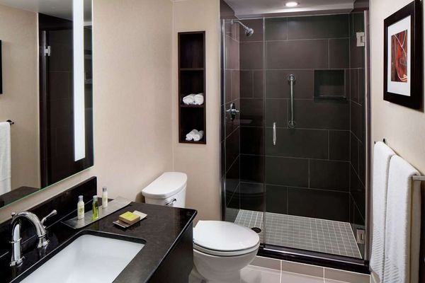 DoubleTree by Hilton Manchester Downtown by null