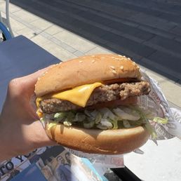Original Impossible (TM) Burger with Cheese Original Impossible (TM) Burger with Cheese