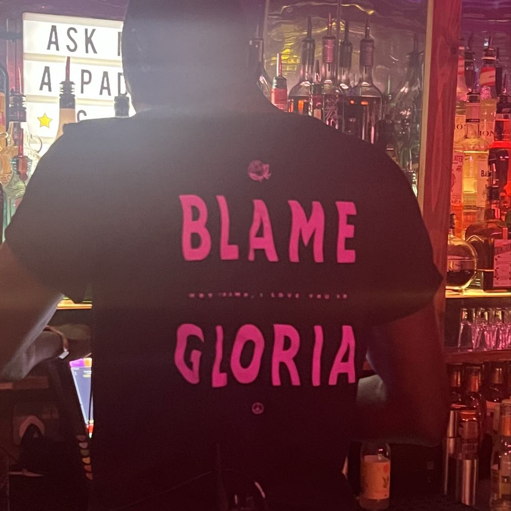Bar tender Bar tender