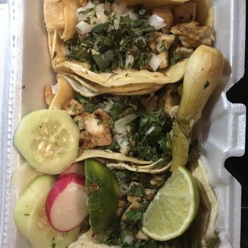 La Taqueria - Chicken tacos (good) - Tacos Near Me - Lawrence Township, New Jersey