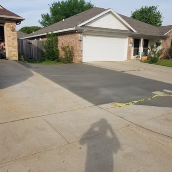 Action Concrete & Fence - Fences & Gates Near Me - Joshua, Texas