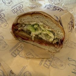 Ike's Love & Sandwiches - Falling for Ike's