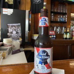 Joe's Friendly Tavern - PBR on the bar at Joe's!!!  Waiting for my chili.