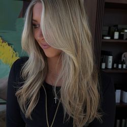 Hair Perks by Emily