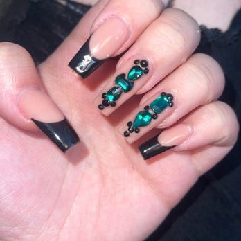 Millions Hair-Nails-Lashes - Hair Salons Near Me - El Cajon, California