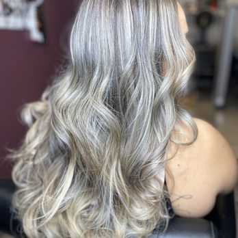 Belle Mia Studio - Blow Dry/Out Services Near Me - San Bernardino, California