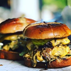 The Post Beer and Wine Garden - Smashburgers