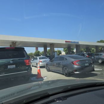 Costco Gasoline - Gas Stations Near Me - Montclair, California