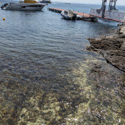 Hotel Vistabella - Rocky shoal at base of hotel