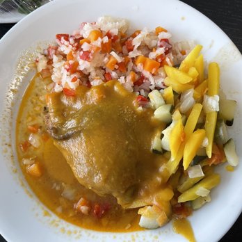 IKEA Restaurant - Chicken plate. Do not order. - Scandinavian Near Me - Hicksville, New York IKEA Restaurant - Chicken plate. Do not order. - Scandinavian Near Me - Hicksville, New York
