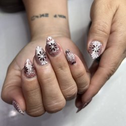 Sunny Nails & Spa
