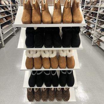 Bealls Outlet - Ladies Boots - Women's Clothing Near Me - Sun City, Arizona