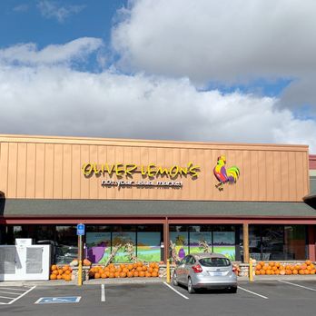 Oliver Lemon's Terrebonne - Oliver Lemon's Terrebonne Exterior - Grocery Near Me - Terrebonne, Oregon Oliver Lemon's Terrebonne - Oliver Lemon's Terrebonne Exterior - Grocery Near Me - Terrebonne, Oregon