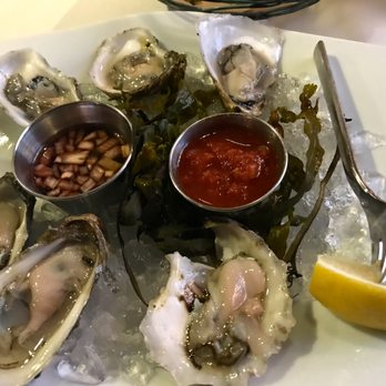 Rails Steakhouse - Washington State oysters - Steakhouses Near Me - Towaco, New Jersey