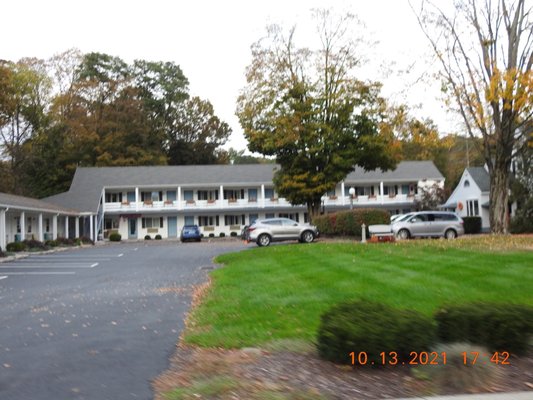 Roosevelt Inn of Hyde Park by null