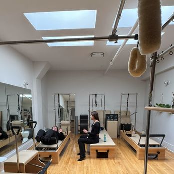 Daria Pilates and Strength Instructor - 1:1 Pilates Session - Trainers Near Me Daria Pilates and Strength Instructor - 1:1 Pilates Session - Trainers Near Me