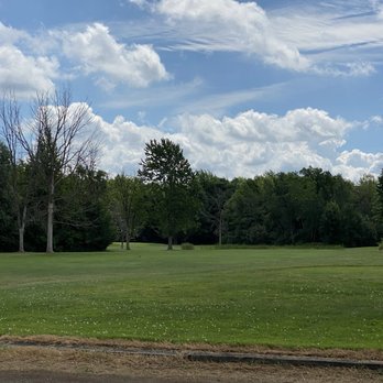 Arrowhead Golf Course & Marina - Golf Near Me - Spencerport, New York