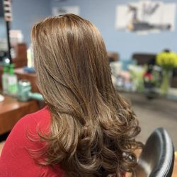 EstherViz Beauty Salon - Color and haircut

Because you need time for yourself, come to @estherviz.beauty 

Dominican hair salon