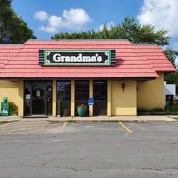 Grandma’s Saloon & Grill - Virginia