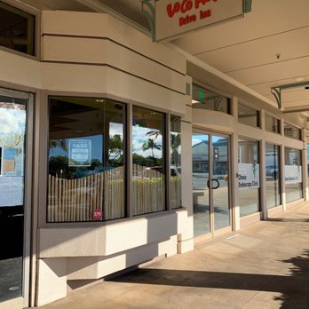 Loco Moco - Wait area outside - Barbeque Near Me - Kapolei, Hawaii Loco Moco - Wait area outside - Barbeque Near Me - Kapolei, Hawaii