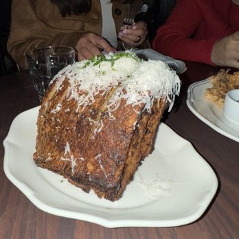 Donna's - Garlic bread - Italian Near Me - Los Angeles, California