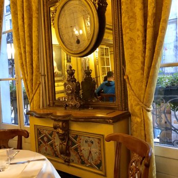Le Procope - Upstairs dining room - French Near Me - Paris, 75 Le Procope - Upstairs dining room - French Near Me - Paris, 75