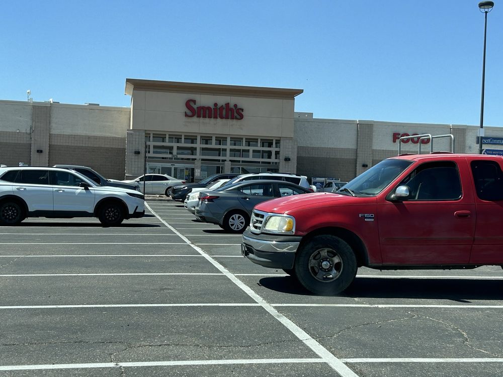 SMITH’S FOOD & DRUG CENTERS Updated September 2024 32 Reviews