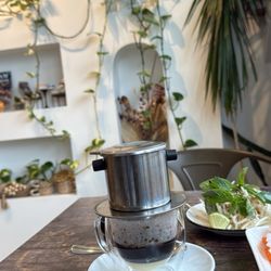 Nha Toi Boutique Cafe and Truedan