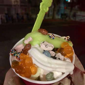 Menchie's Frozen Yogurt - A bunch of random flavors of yogurt with various toppings (Monday Night Special for $5!) - Ice Cream & Frozen Yogurt Near Me - Berkeley, California