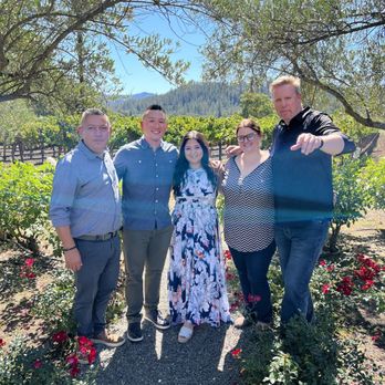 Bennett Lane Winery - Amazing staff - Wineries Near Me - Calistoga, California Bennett Lane Winery - Amazing staff - Wineries Near Me - Calistoga, California