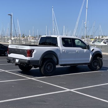 Encinitas Ford - Car Dealers Near Me - Encinitas, California