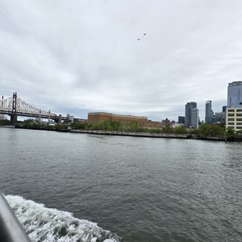 Circle Line Sightseeing Cruises - Boat Tours Near Me - New York, New York Circle Line Sightseeing Cruises - Boat Tours Near Me - New York, New York