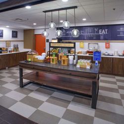 Hampton Inn Atlanta/Fayetteville - Breakfast Area