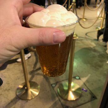 Warner Bros Studio Cafè - Butter Beer (not really beer) - Coffee & Tea Near Me - Hertfordshire, HRT