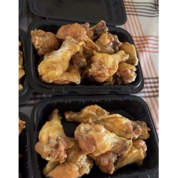 Mr Fries Man - Lemon pepper wings - American Near Me - Gardena, California