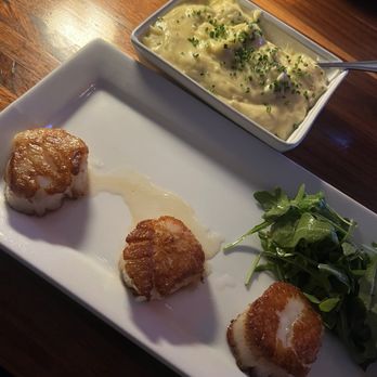Brendon's Catch 23 - Seared Sea Scallops - Steakhouses Near Me - Louisville, Kentucky