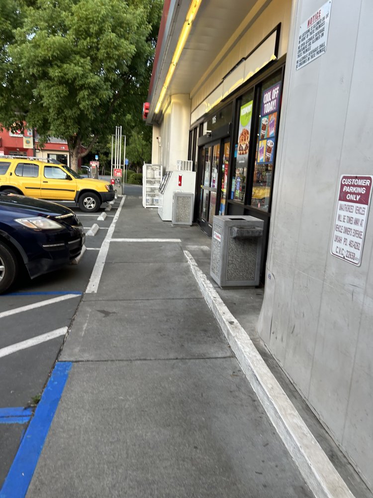 QUIK STOP Updated August 2024 11 Photos 1105 Airport Park Blvd