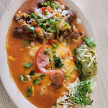 Carlillos Cocina - Heuvos Ranchero with potatoes and guacamole. - Mexican Near Me - Sparks, Nevada