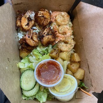 Coco Shrimp - Bryan Ave - Sampler- Coco Shrimp and Butter Garlic, added roasted pineapple - Hawaiian Near Me - Fort Worth, Texas