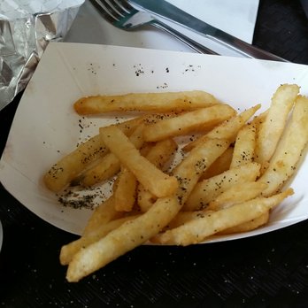 Grill Cottage - These fries are amazing! Seasoned with salt and pepper (my bf'S signature) - Diners Near Me - Toronto, Ontario