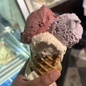 Gelato Paradiso - Ice Cream & Frozen Yogurt Near Me - Laguna Beach, California