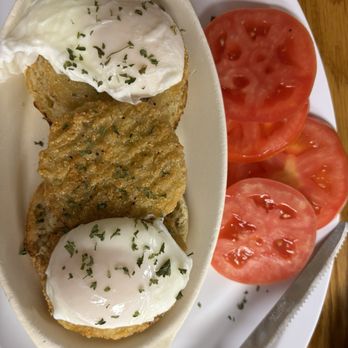 Skyway Jack's - Poached eggs over green fried tomatoes - Breakfast & Brunch Near Me - Saint Petersburg, Florida Skyway Jack's - Poached eggs over green fried tomatoes - Breakfast & Brunch Near Me - Saint Petersburg, Florida