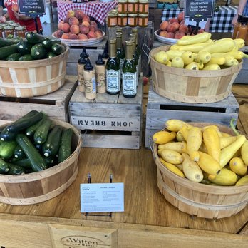 The Witten Farm Market - Inside - Fruits & Veggies Near Me - Columbus, Ohio The Witten Farm Market - Inside - Fruits & Veggies Near Me - Columbus, Ohio