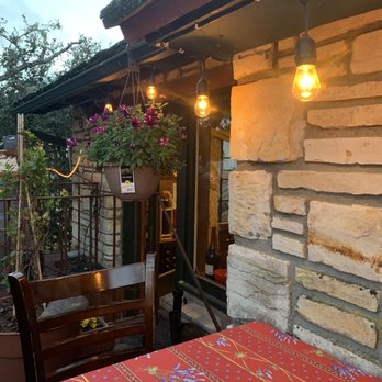 Tree House Cafe - Outdoor dining - Mediterranean Near Me - Carmel, California Tree House Cafe - Outdoor dining - Mediterranean Near Me - Carmel, California