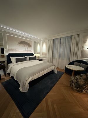 The Palace, a Luxury Collection Hotel by null