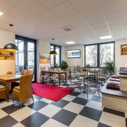 ecos work spaces München - Coworking in München und mediterranes Bistro samt Garten zusätzlich genießen